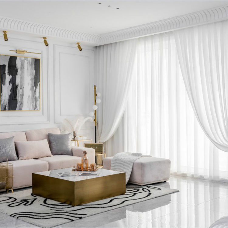 Hur kan enkla gardiner förvandla ditt hems atmosfär och funktionalitet?